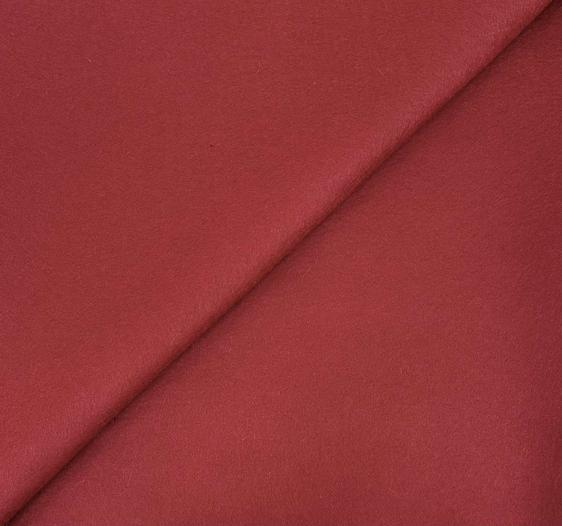 Merino Wool Felt 1mm in Crimson