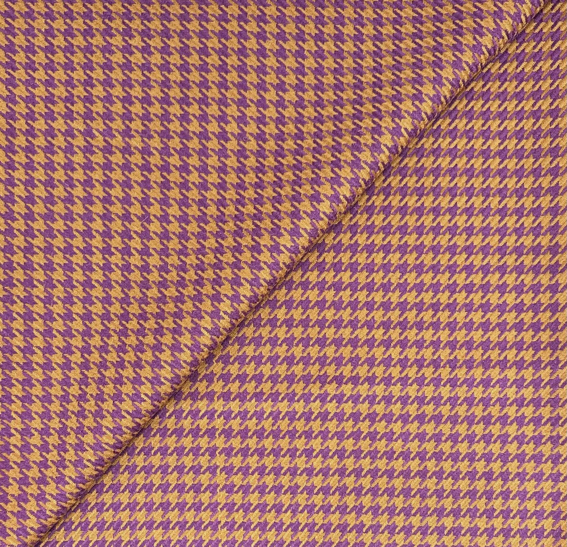 Italian Wool Houndstooth Suiting in Cognac Viola