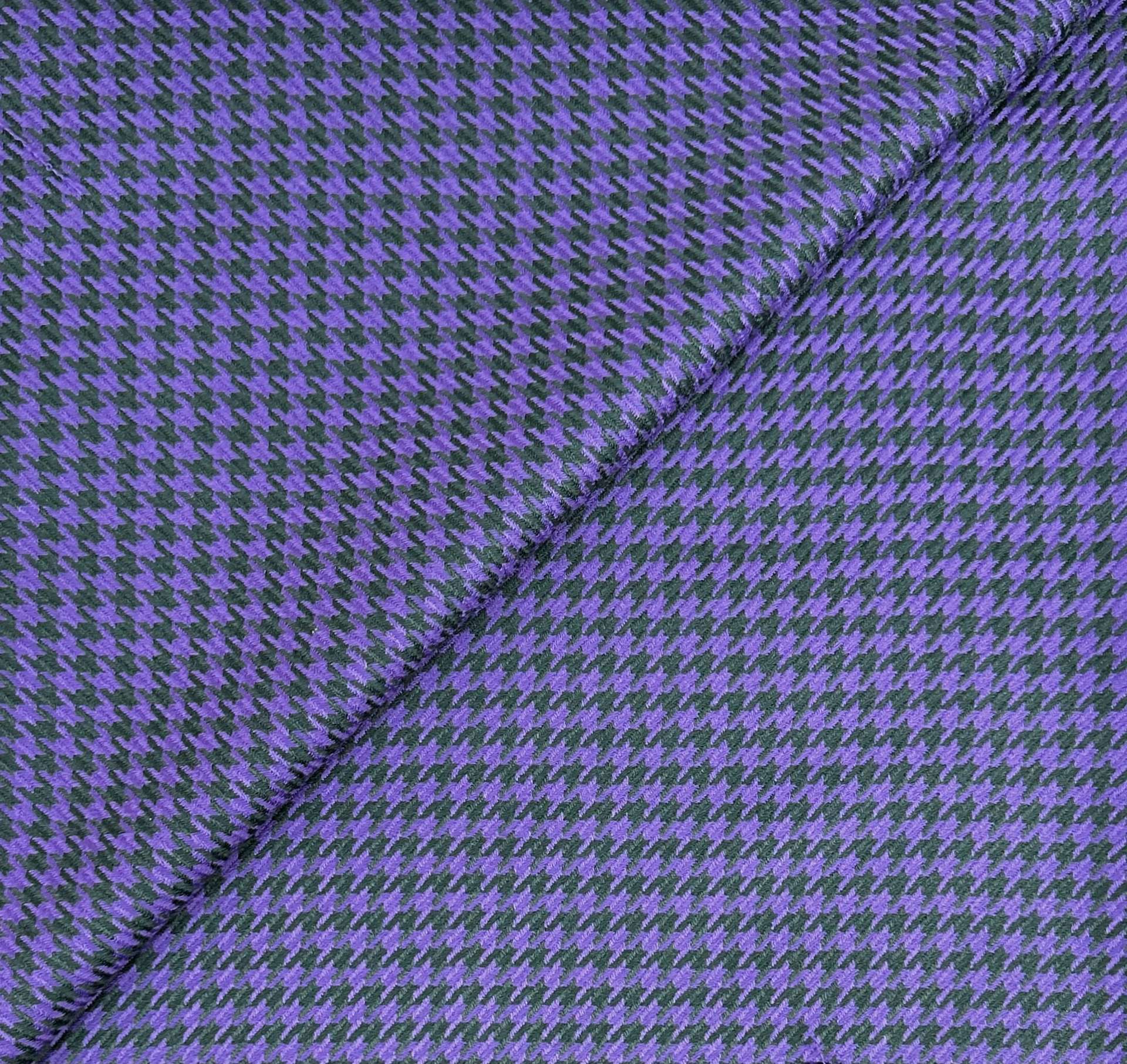 Italian Wool Houndstooth Suiting in Violet Bottle Green