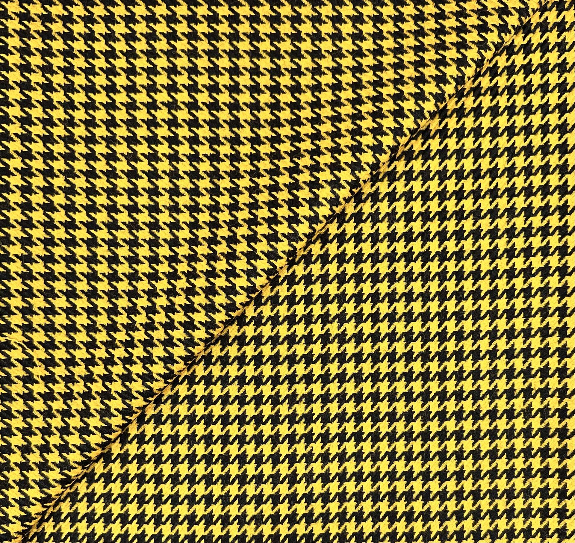 Italian Wool Houndstooth Suiting in Yellow Black