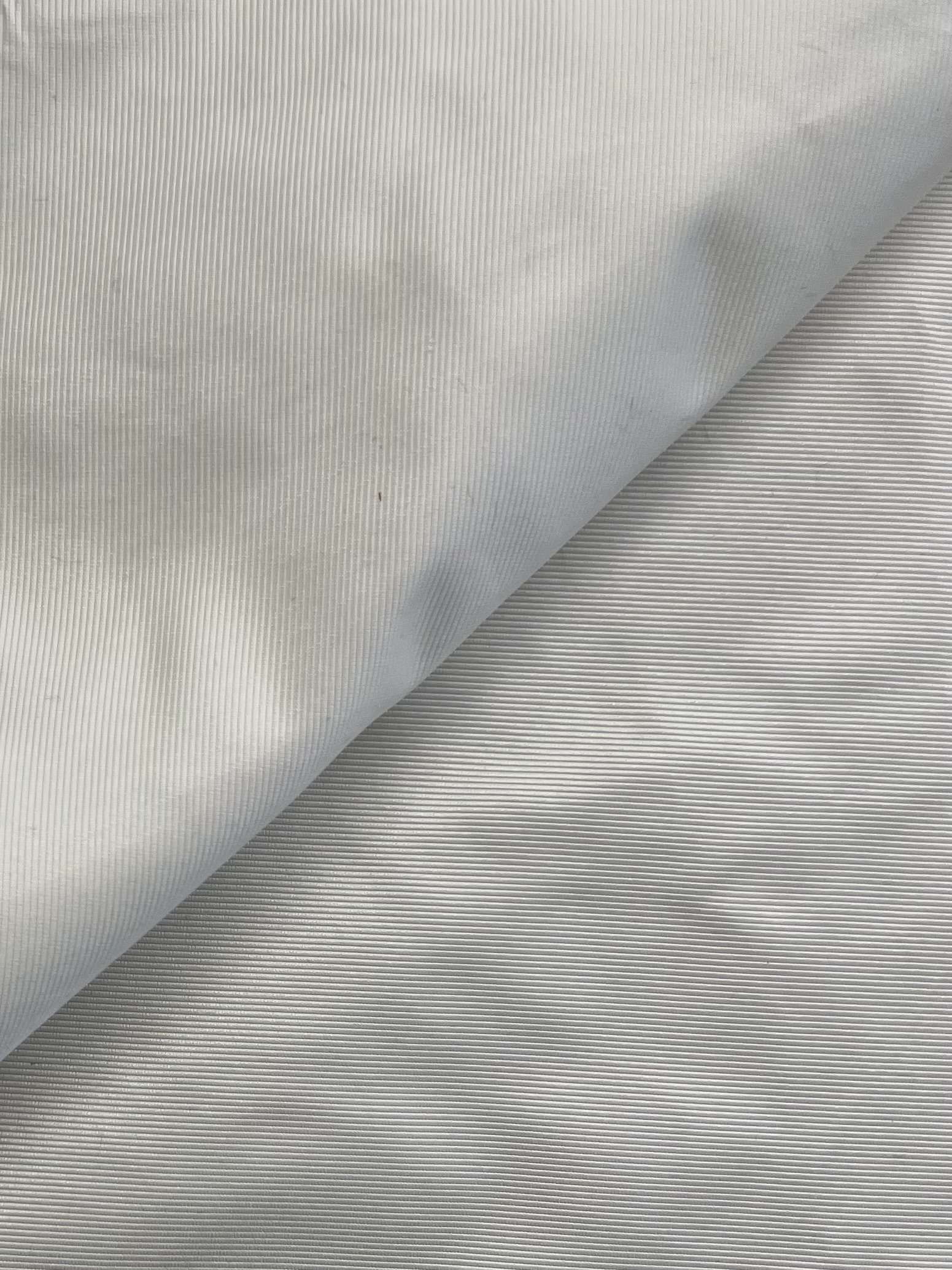 Silk Faille in Silk White