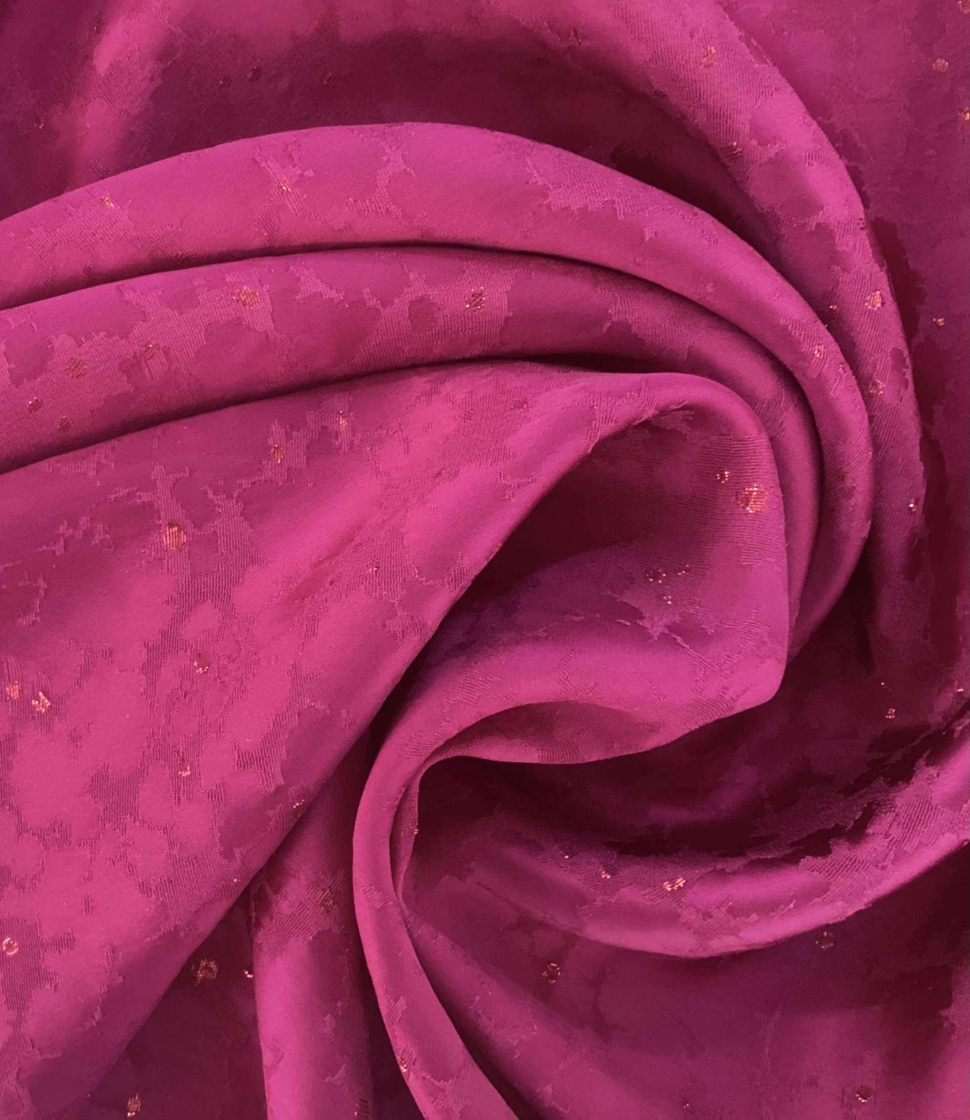Alabaster Metallic Clipped Jacquard in Magenta