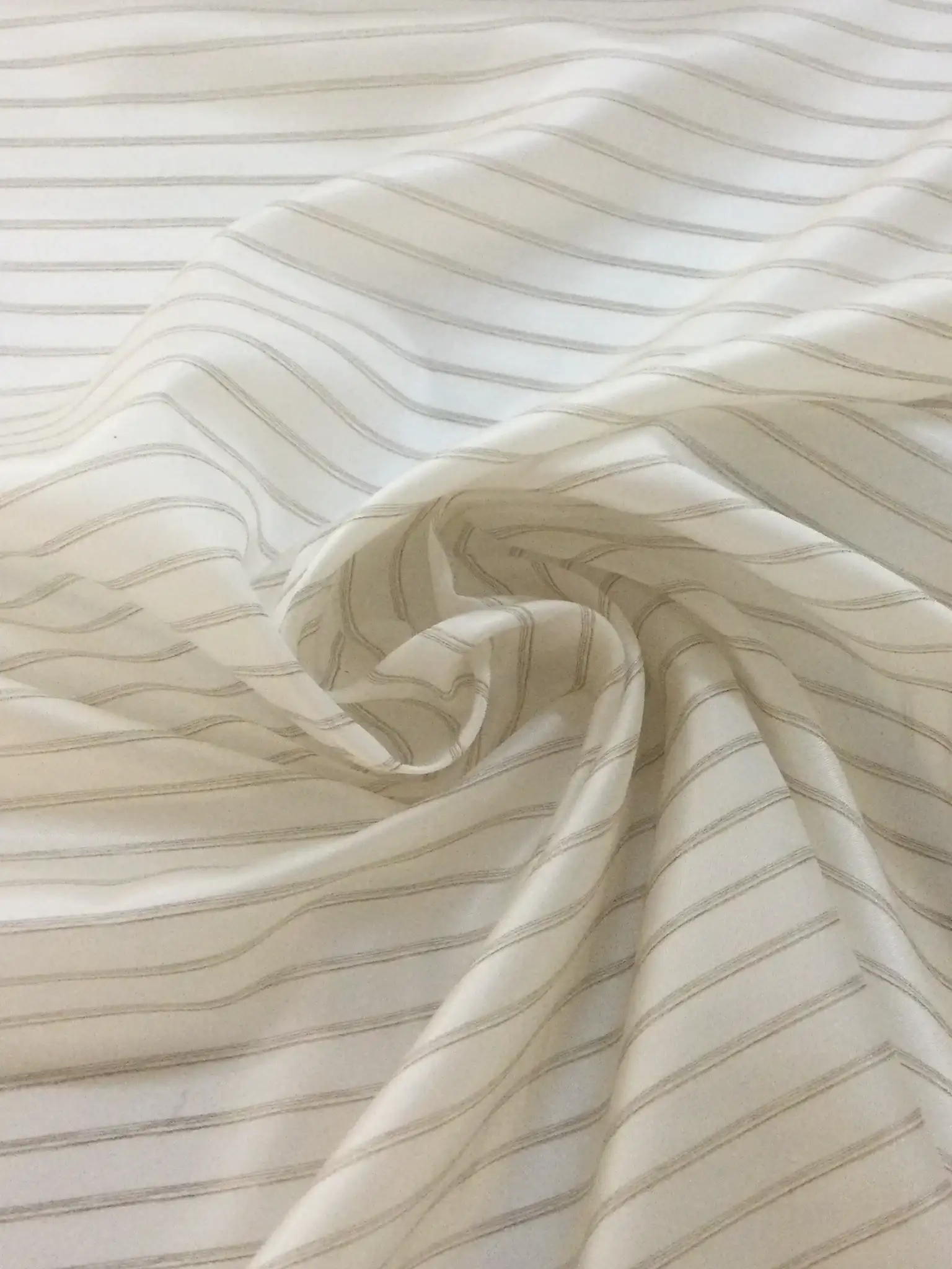 Novelty Rayon Bemberg Lining