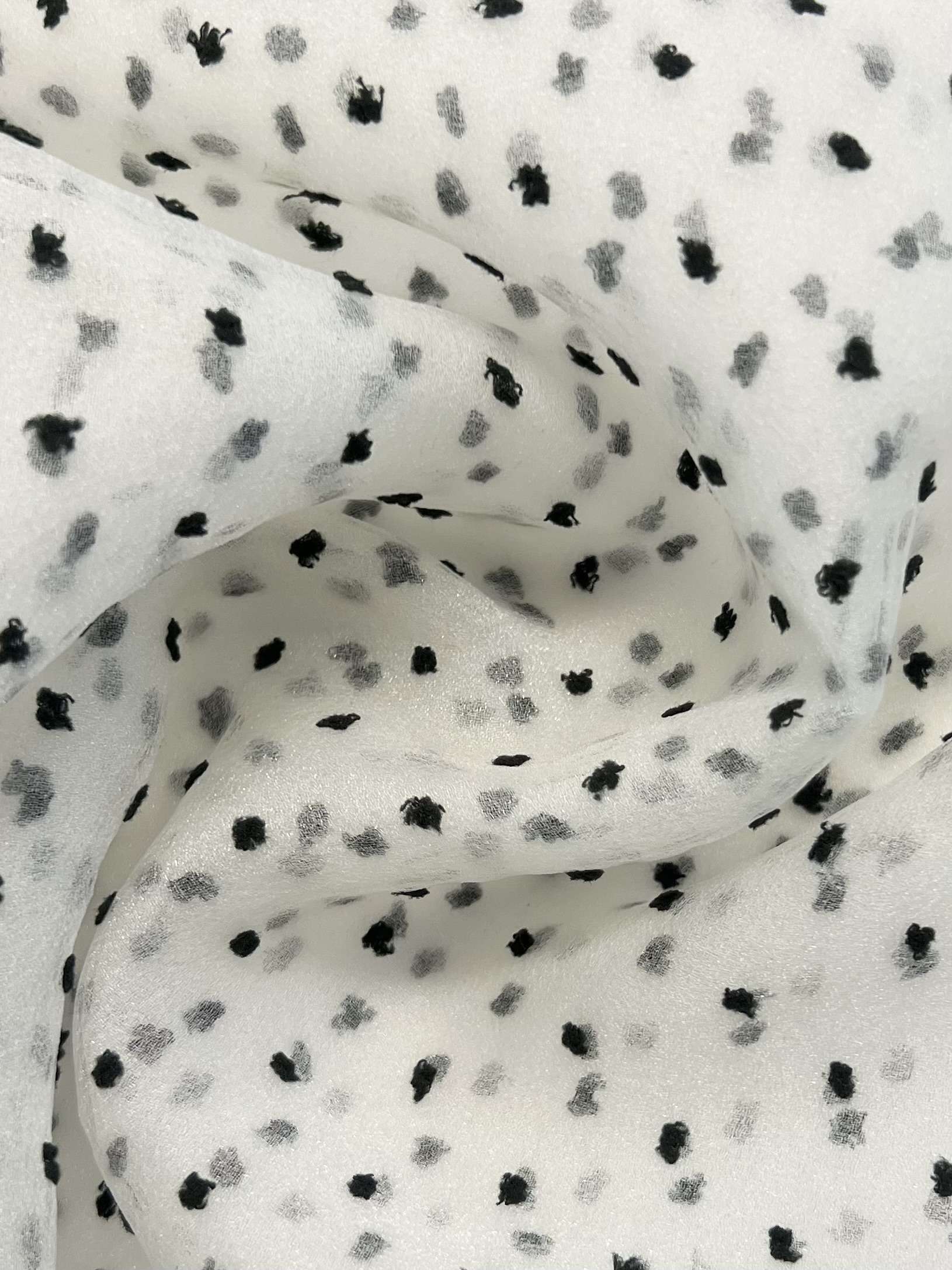 Polyester Swiss Dot Crinkle Organza in Black and White