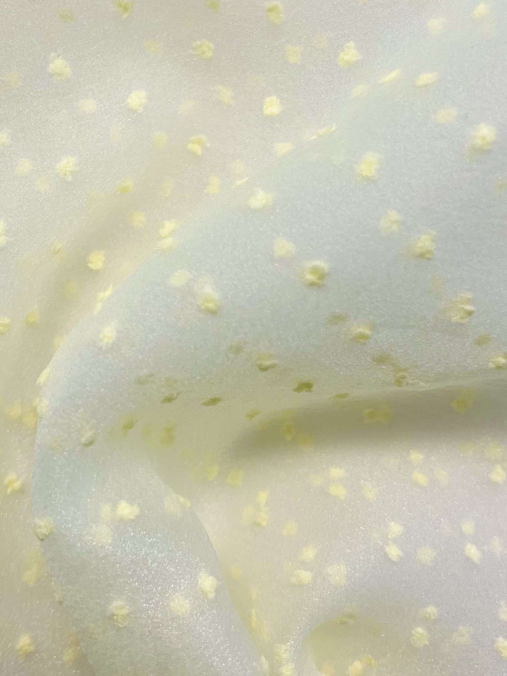 Polyester Swiss Dot Crinkle Organza in Ivory
