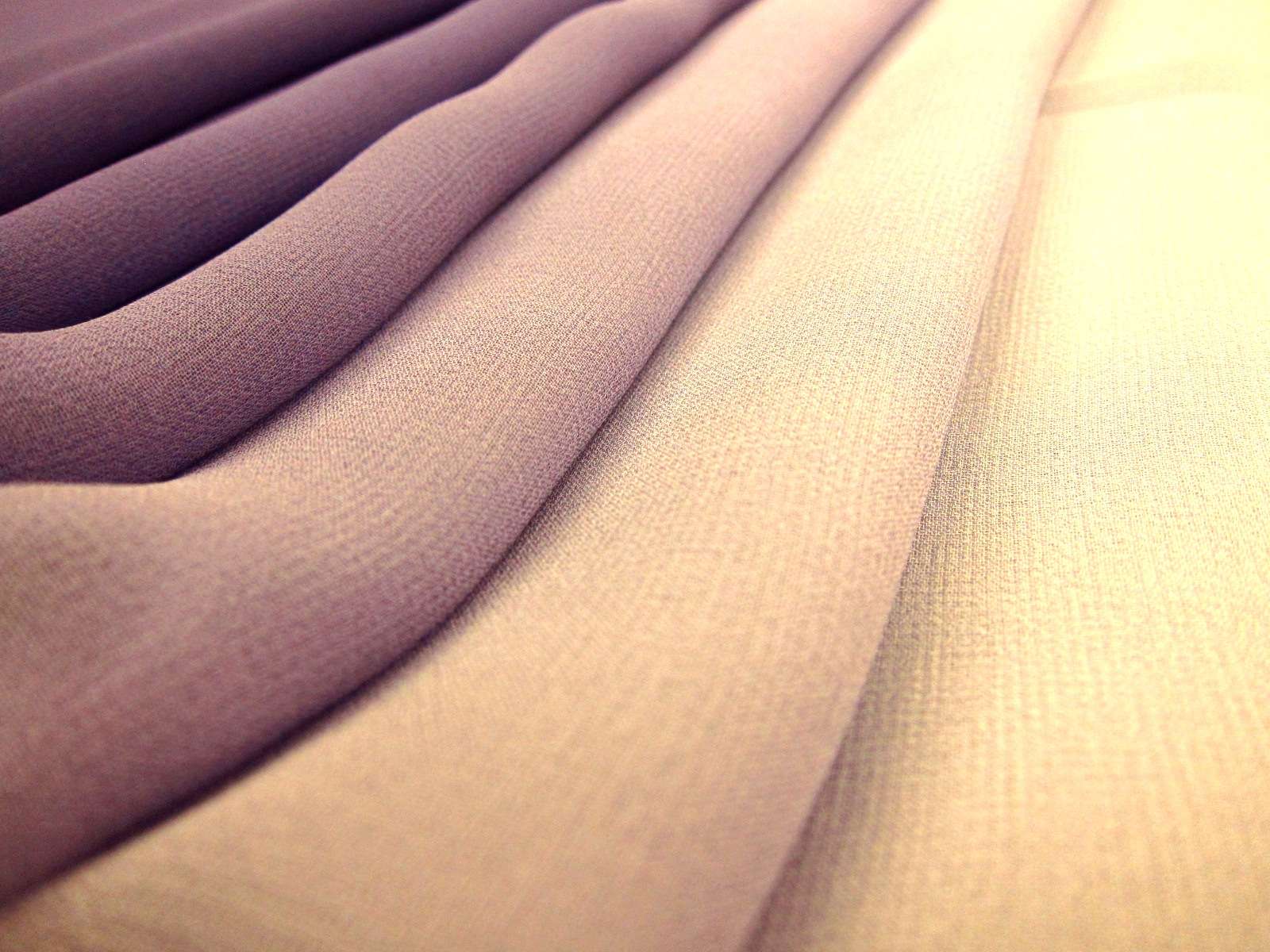 Silk Ombré Chiffon in Grape I2