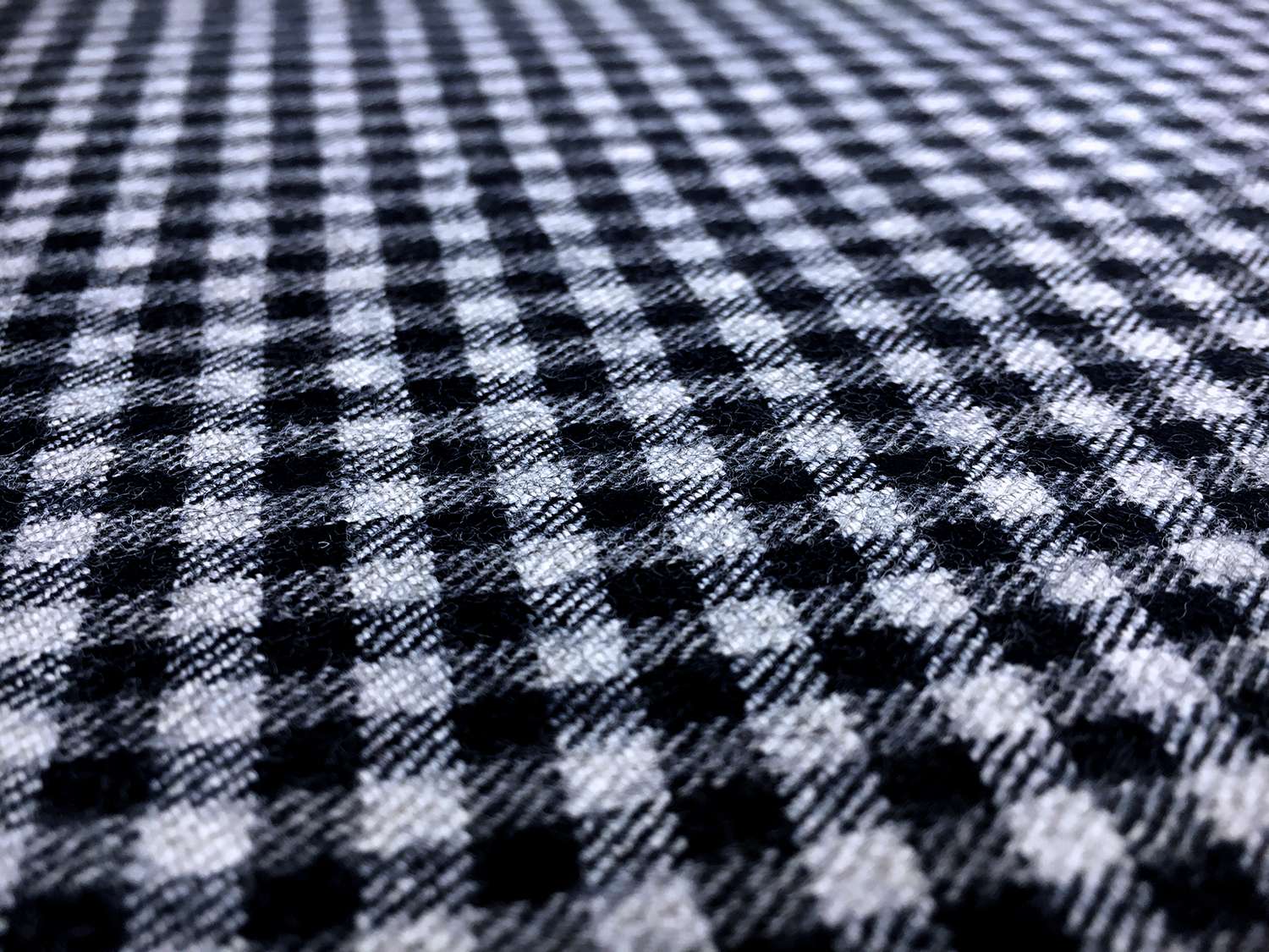 Wool and Lycra Plaid0