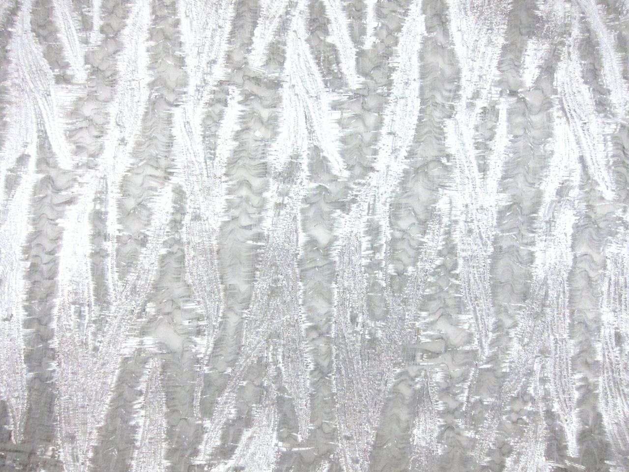 Novelty Metallic Sheer0