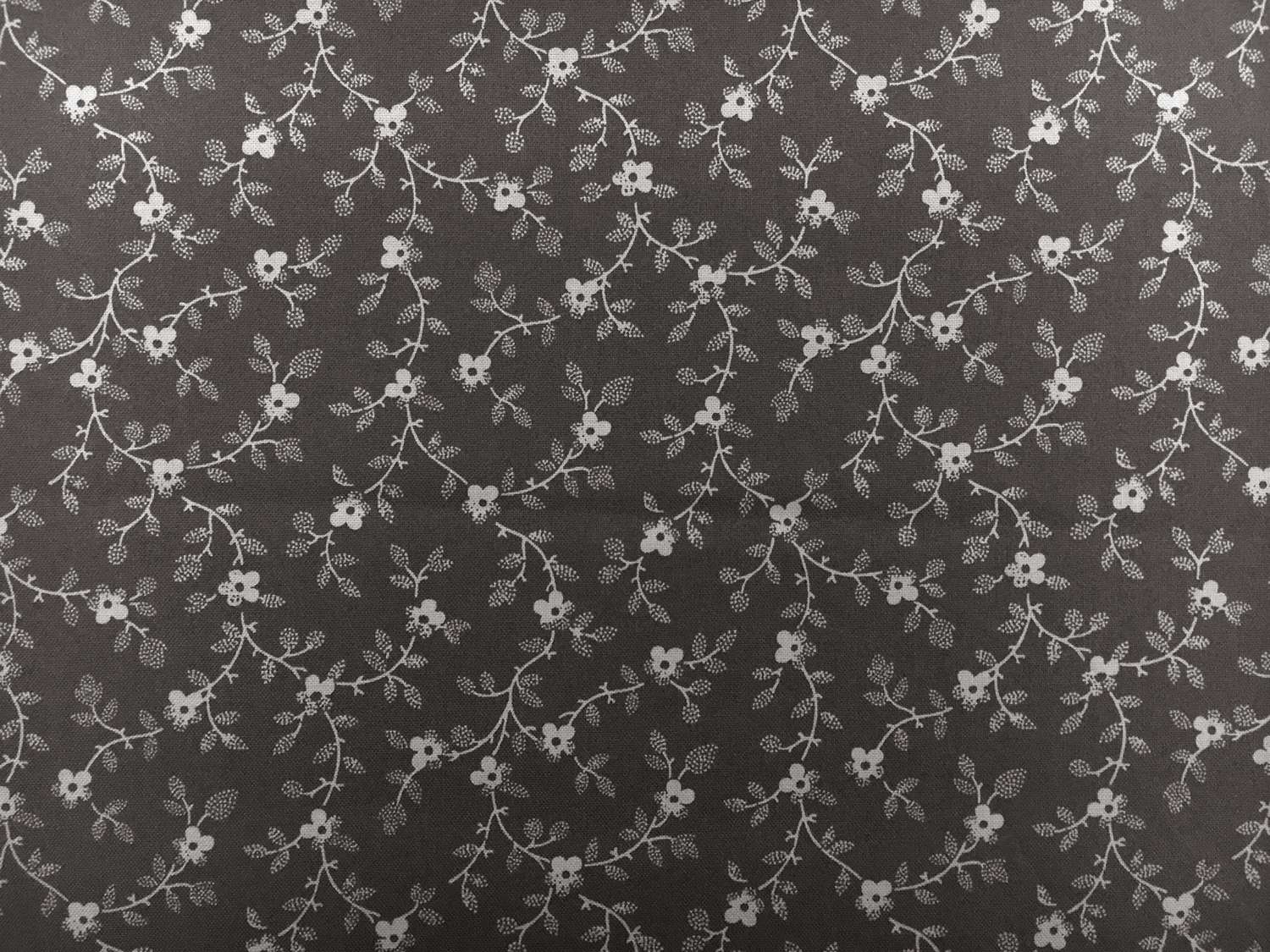 Cotton Broadcloth Floral Print0