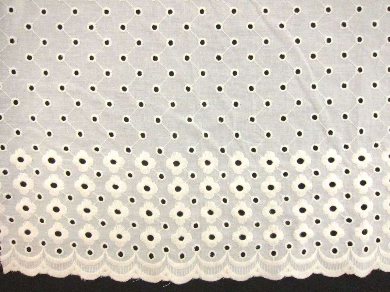 Cotton Eyelet in Ivory0