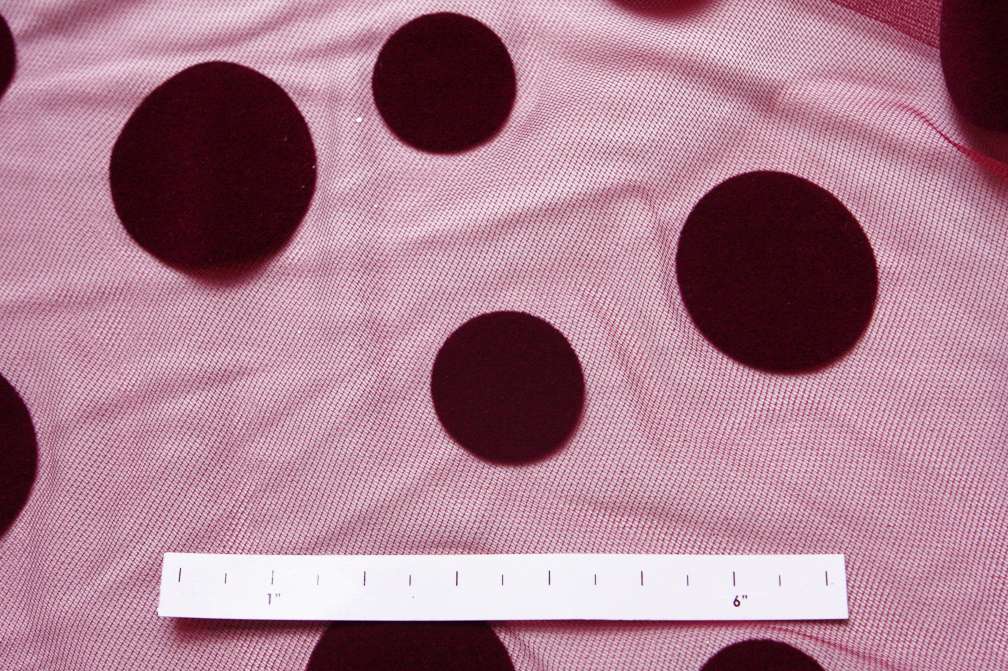 Flocked Dots on Illusion1