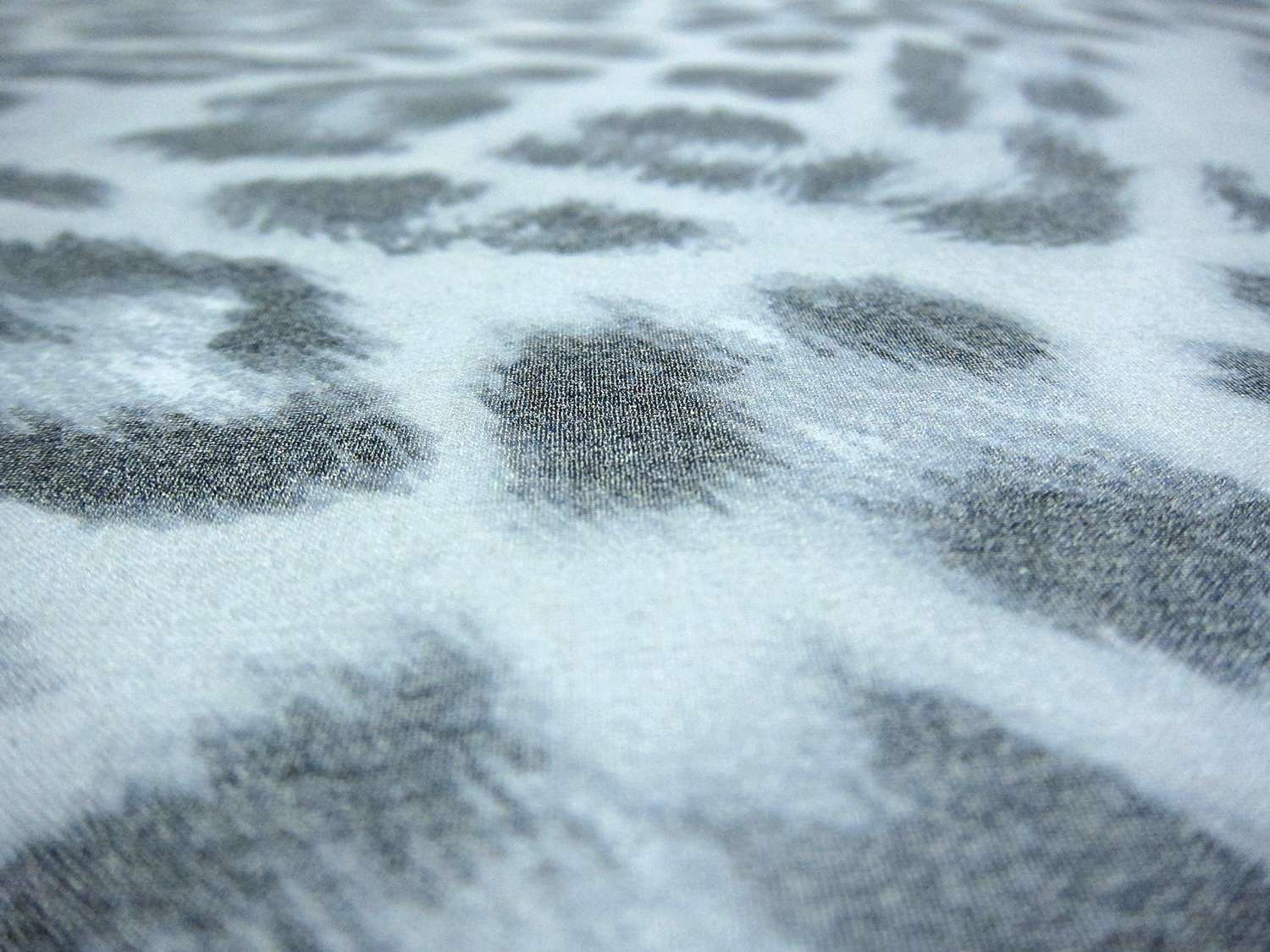 Printed Metallic Silk Chiffon2