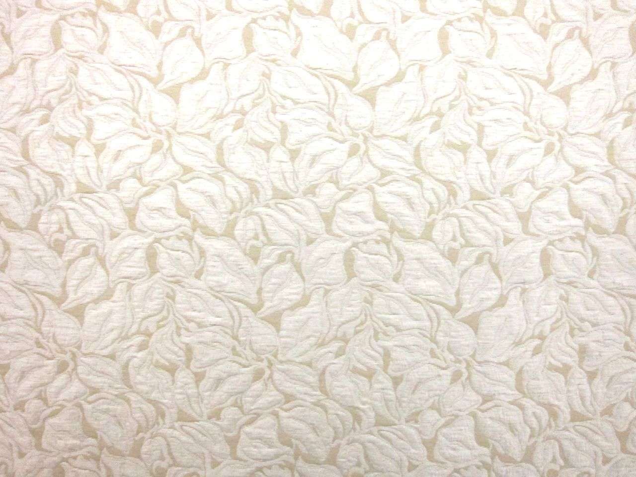 Cotton Rayon Blend Raffia Matelassé0