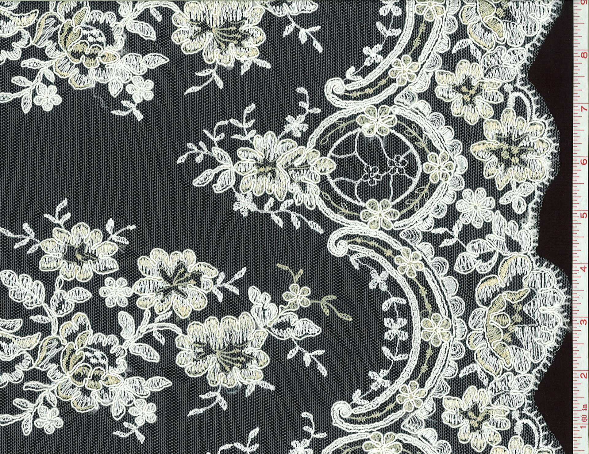 Embroidered Illusion0