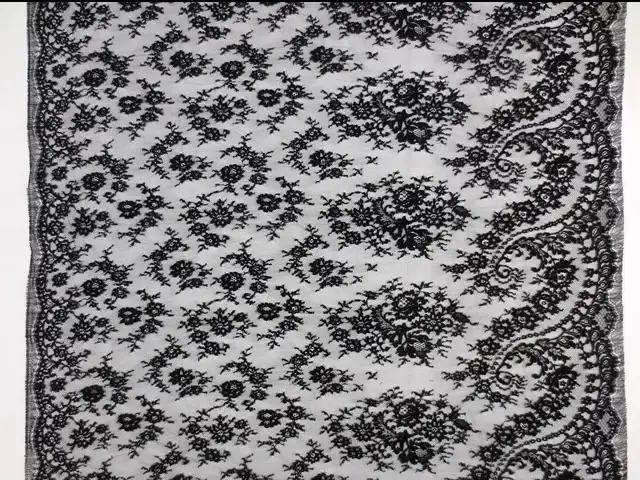 Chantilly Lace3