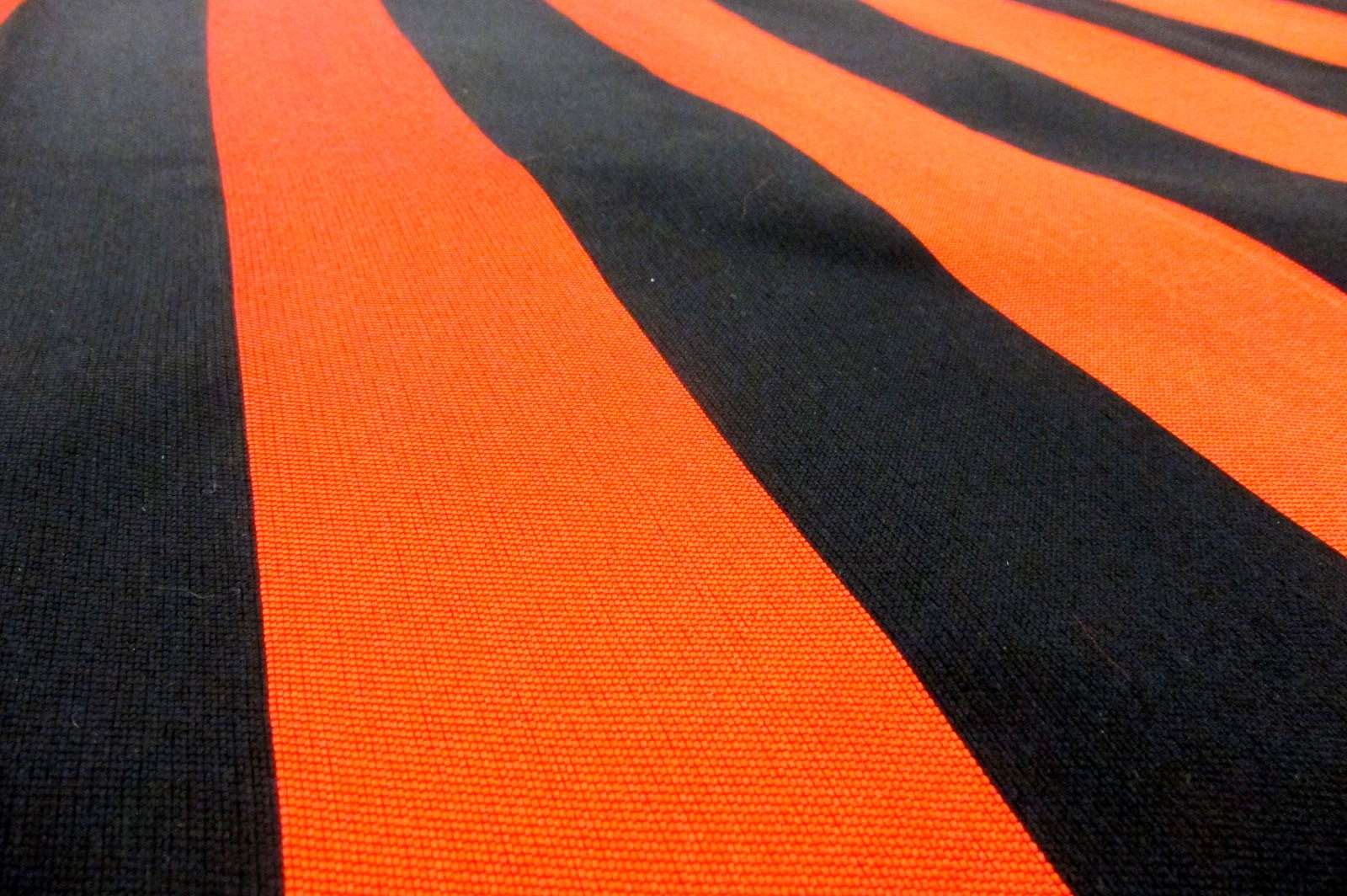Silk Blend Stripe2
