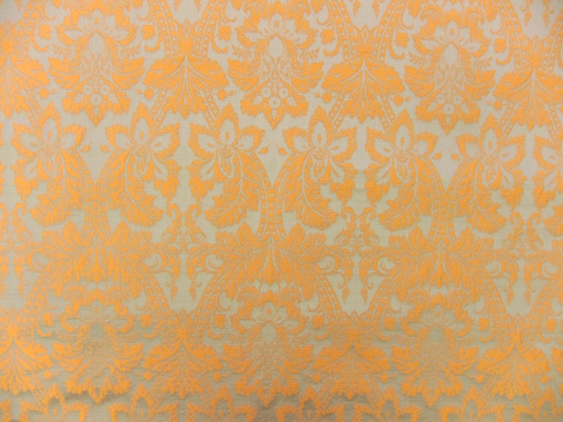 100% Silk Brocade0