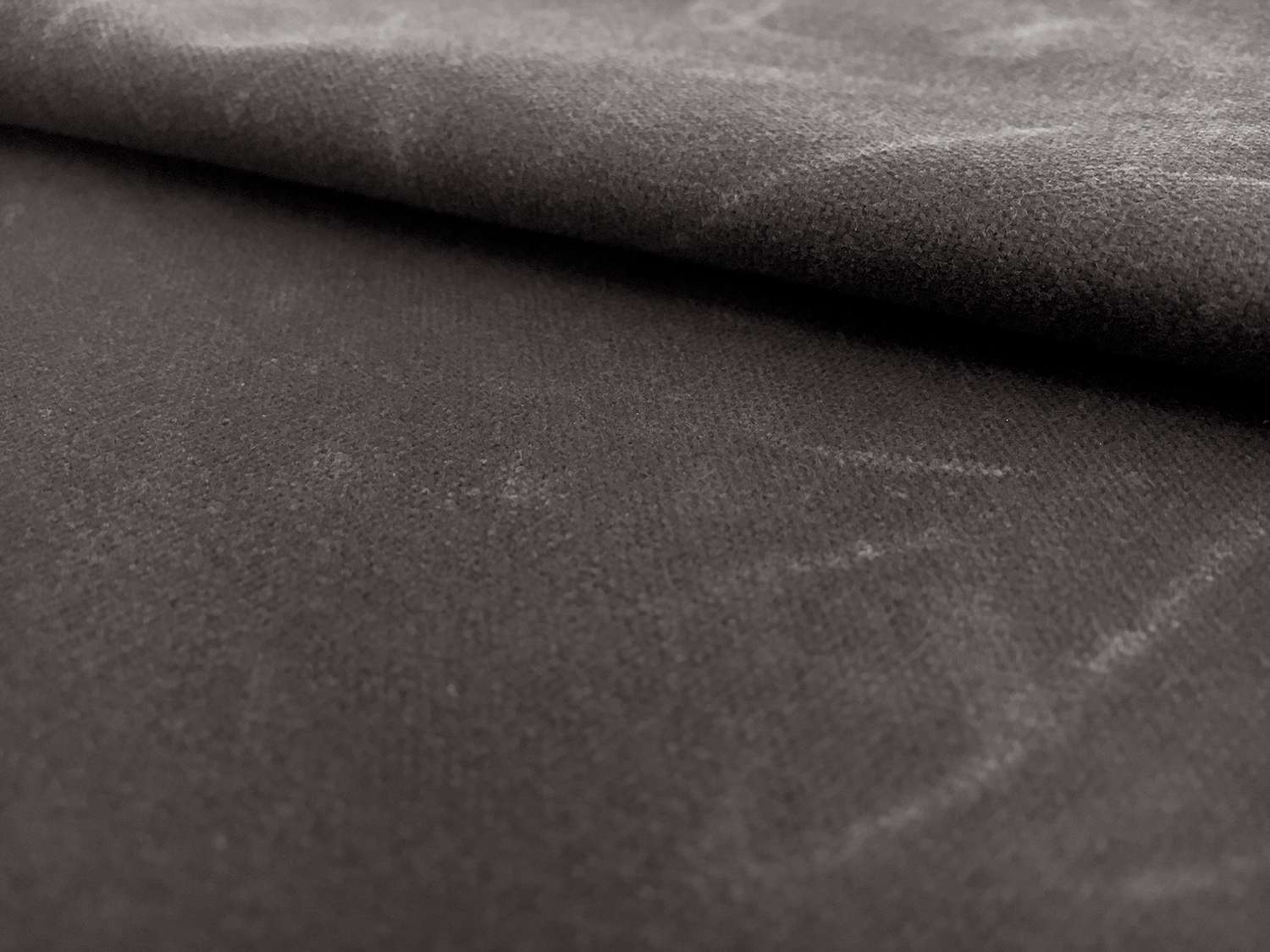 Cotton Wax Cloth in Charcoal0