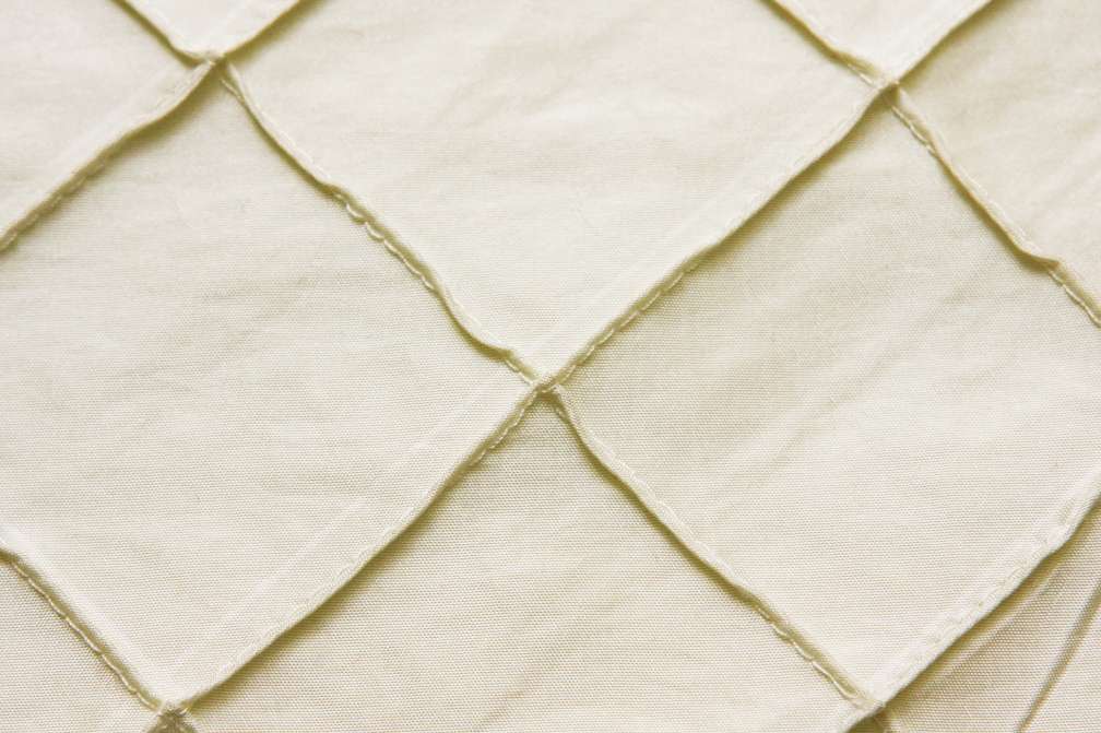Pintuck Taffeta2