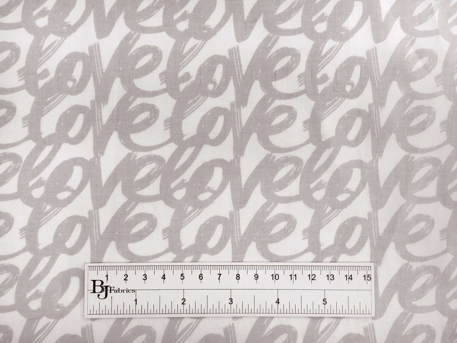 Cotton Broadcloth Love Print3