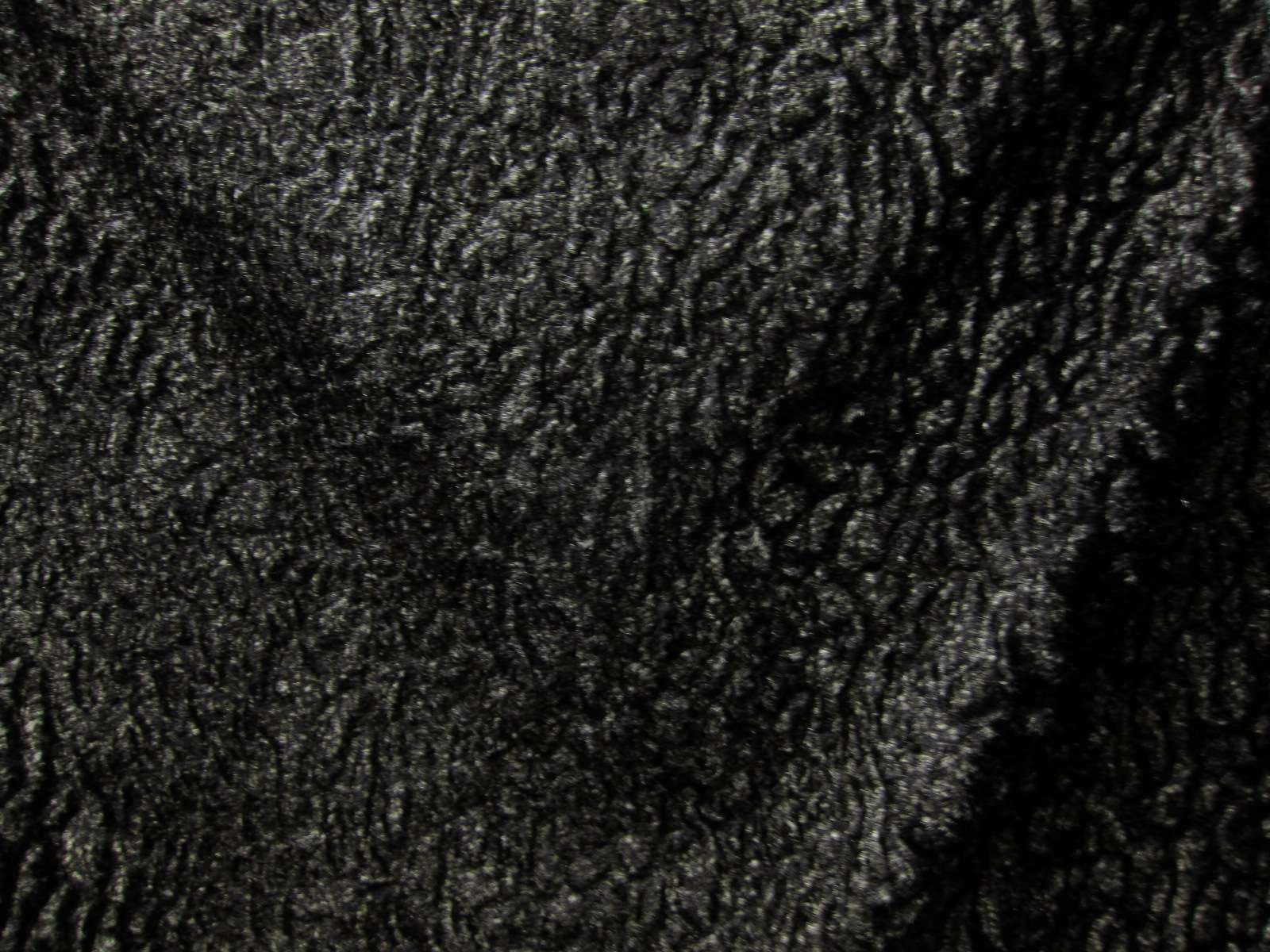 Persian Velvet Faux Fur in Heathered Black0