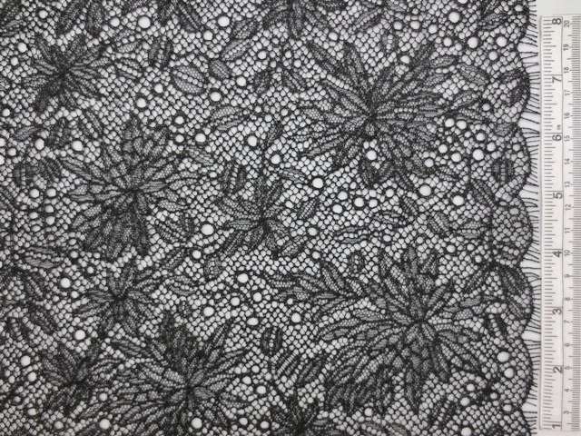 Lurex Chantilly Lace0