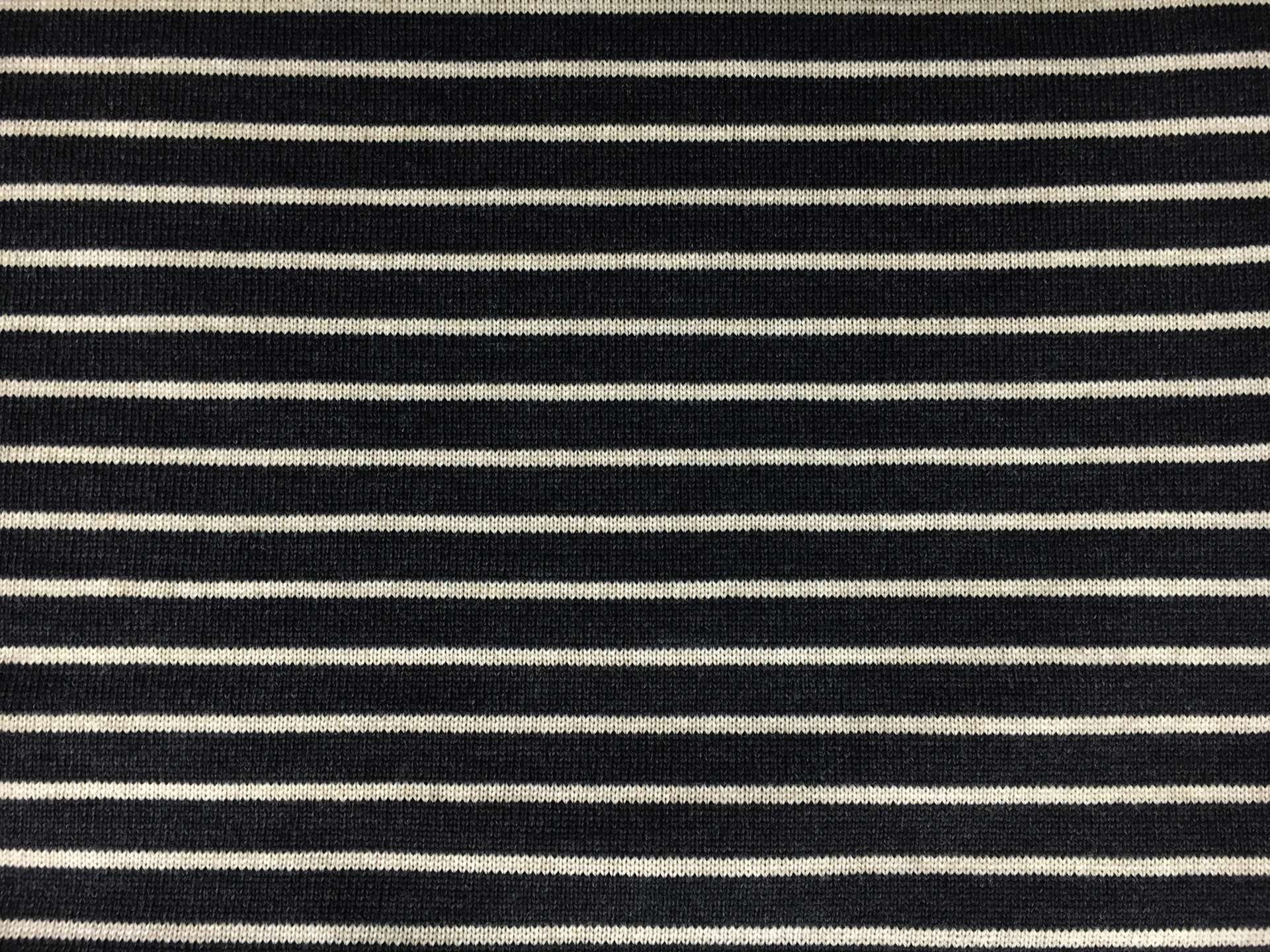 Virgin Wool Knit Stripe1