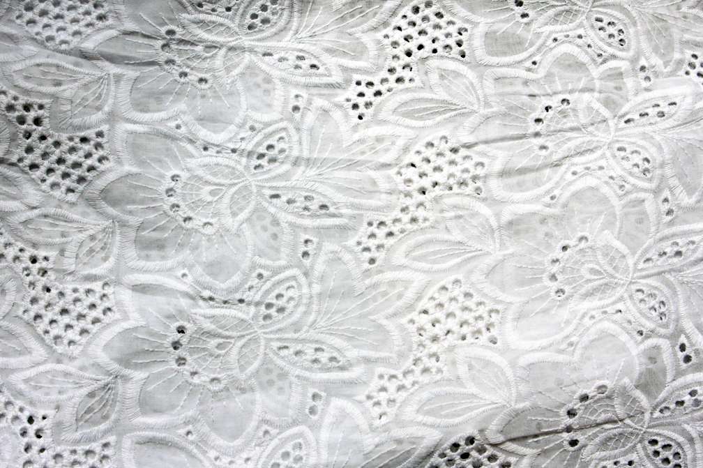 Cotton Eyelet in White2