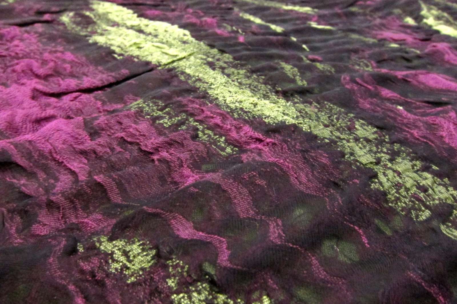 Silk Blend Cloqué2