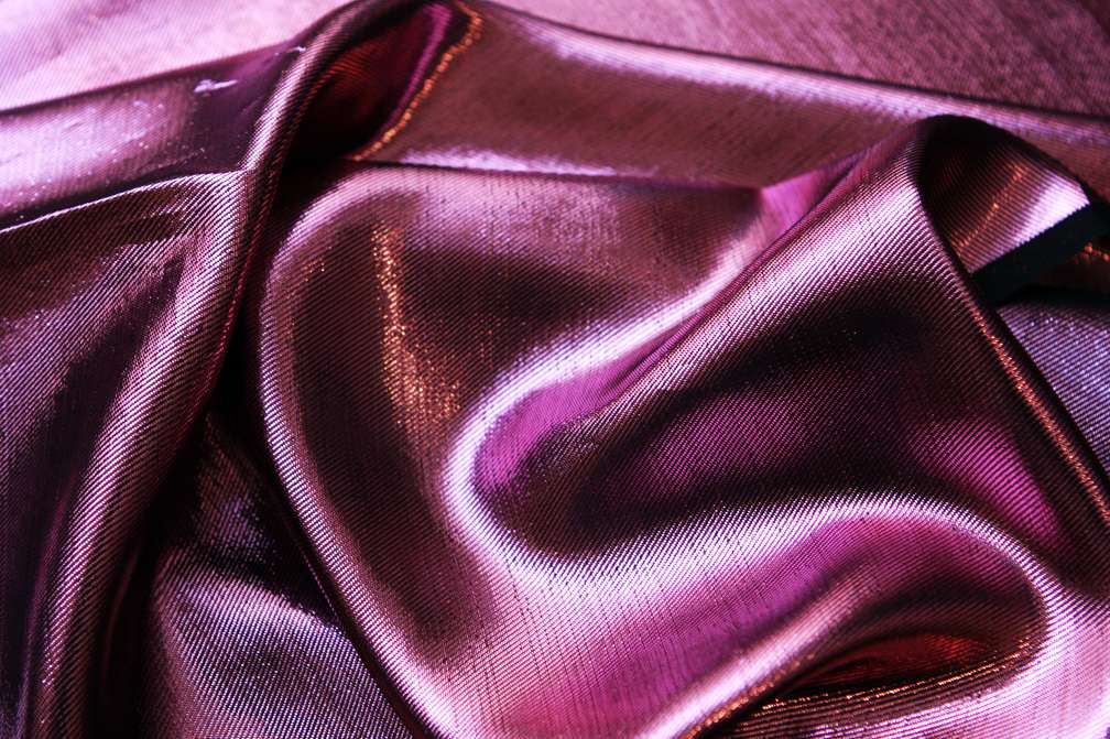 Rayon Lamé in Fucshia1