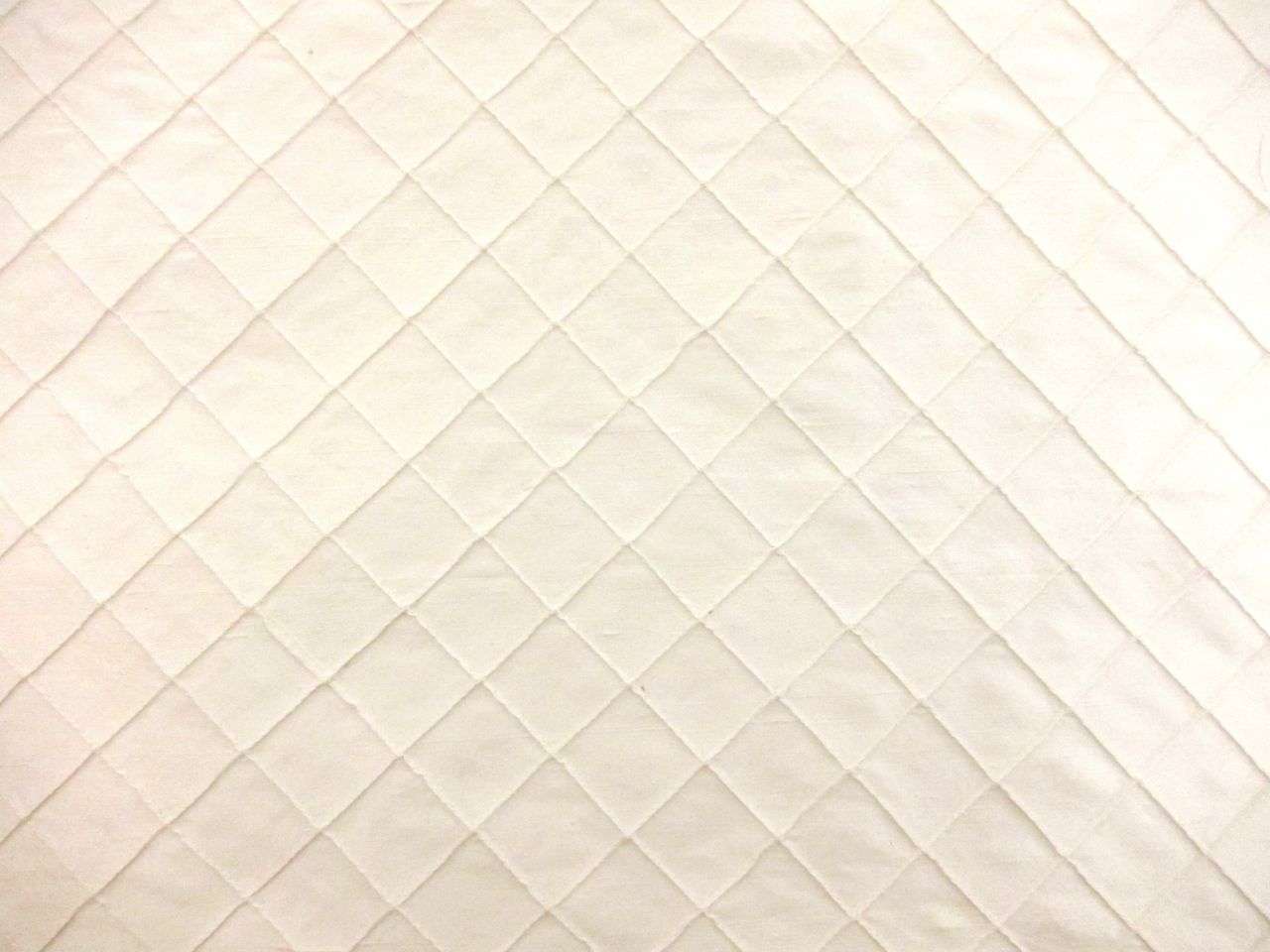 Tucked Silk Shantung0