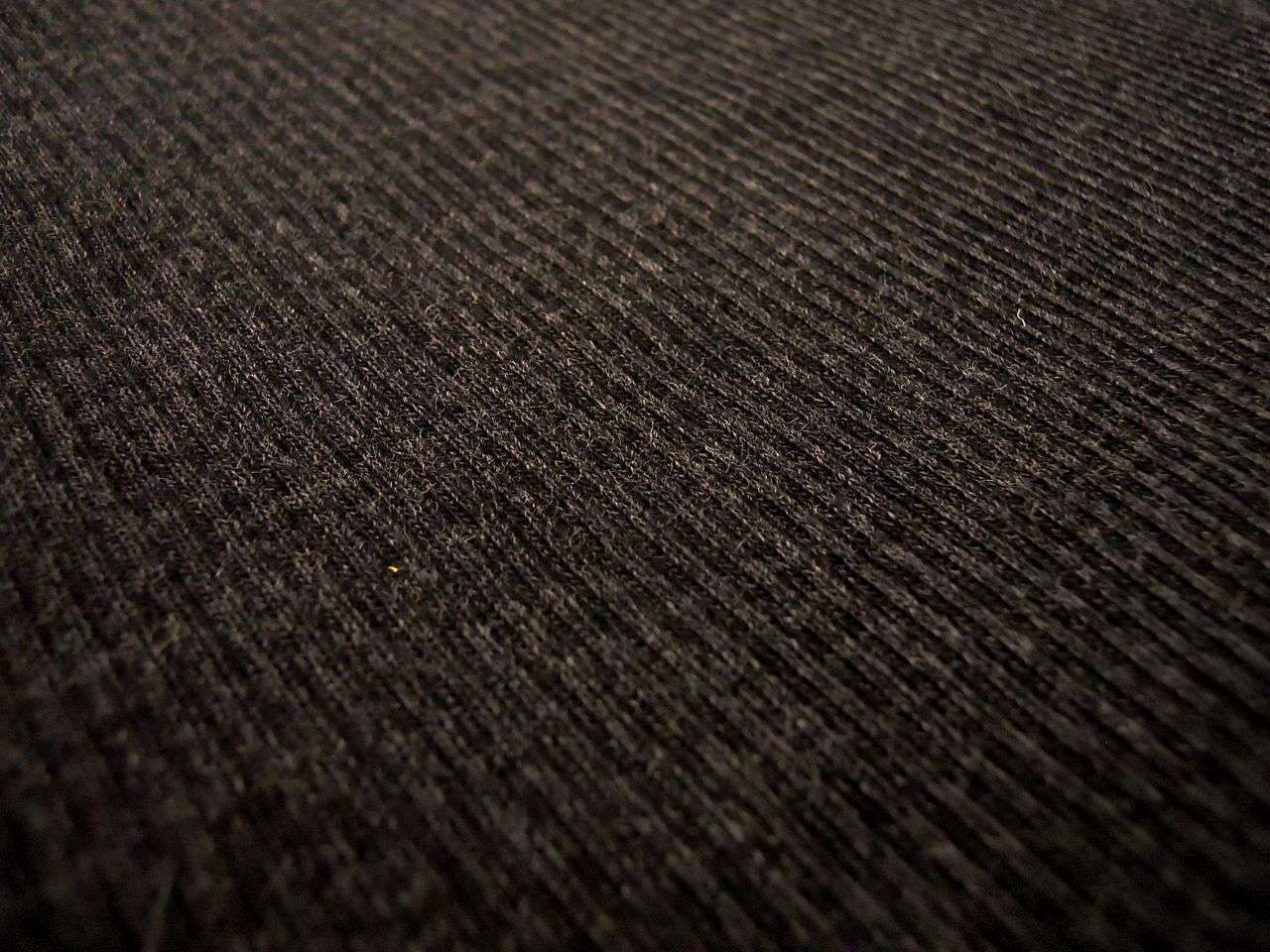 Virgin Wool Rib Knit in Charcoal2
