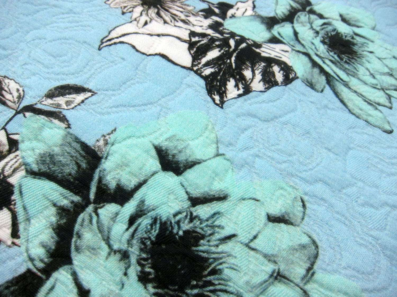 Cotton Blend Matelasse Print 2