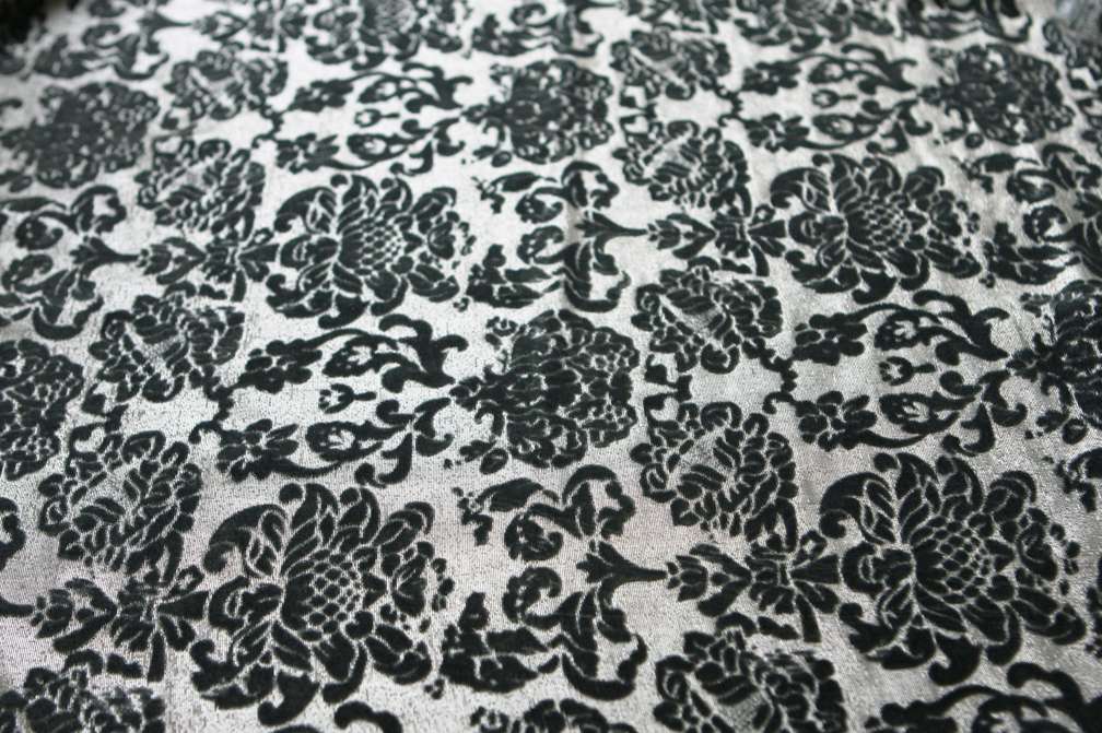 Silk Rayon Lurex BurnOut Velvet2