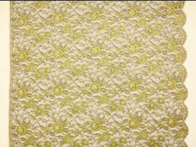Metallic Chantilly Lace3