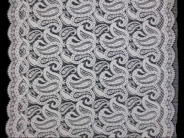 Chantilly Lace3