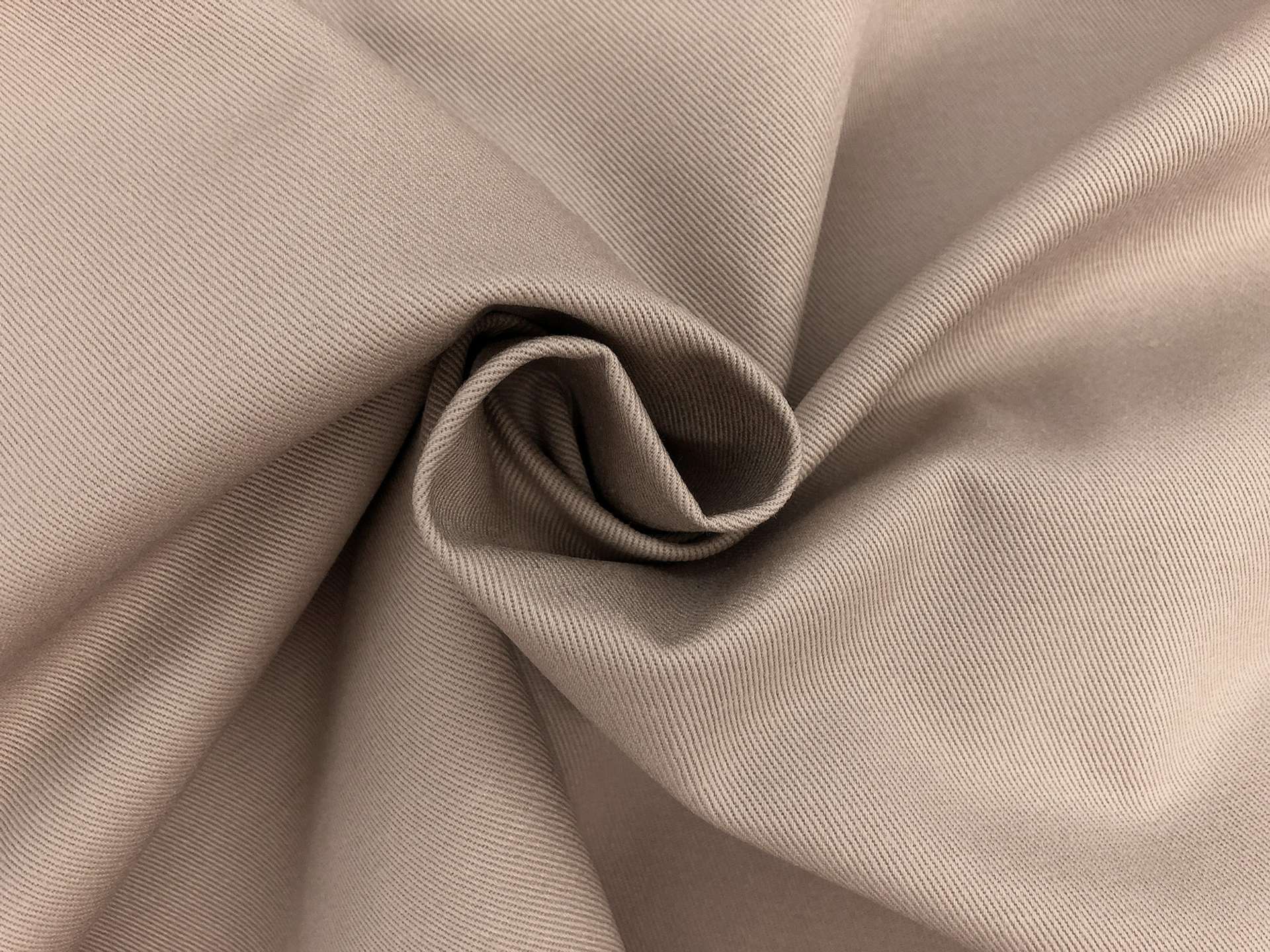 Cotton Chino Twill in Ivory 1