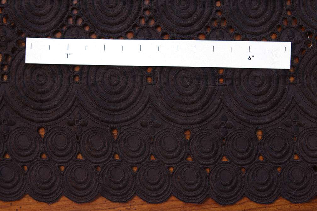 Cotton Eyelet in Black1