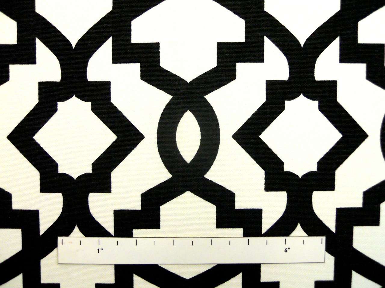 Black Imperial Trellis Cotton Canvas Print1