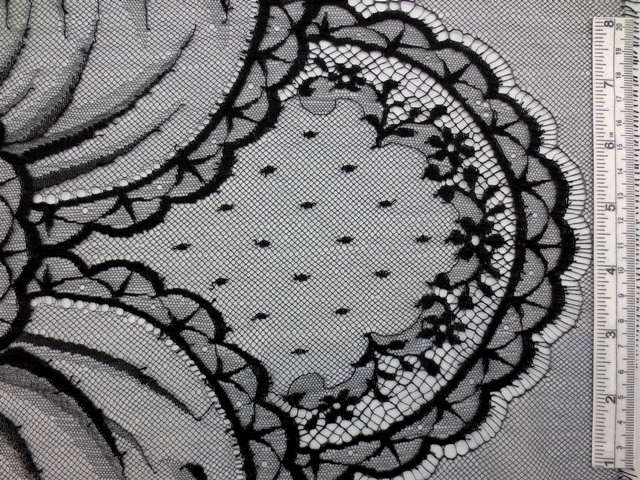Chantilly Lace0