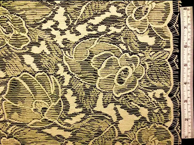 Chantilly Lace0