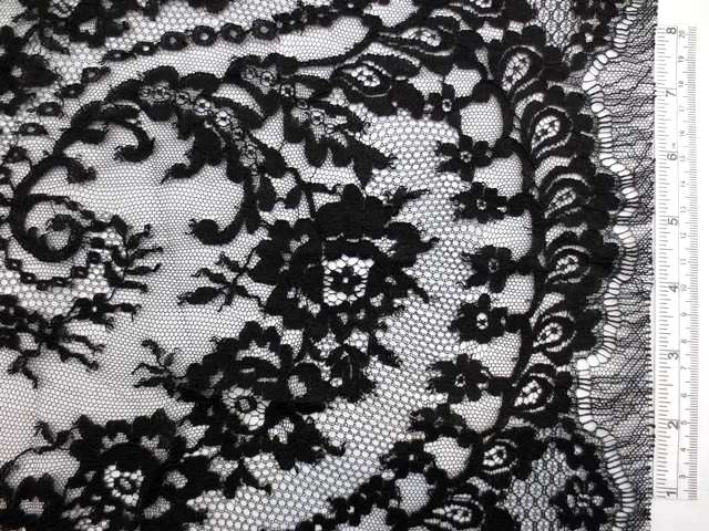 Chantilly Lace0