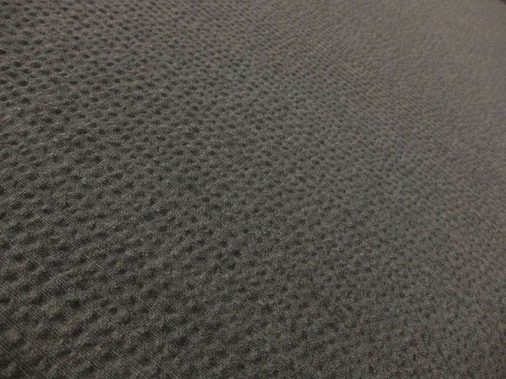 Virgin Wool Lycra Seersucker Light Grey2