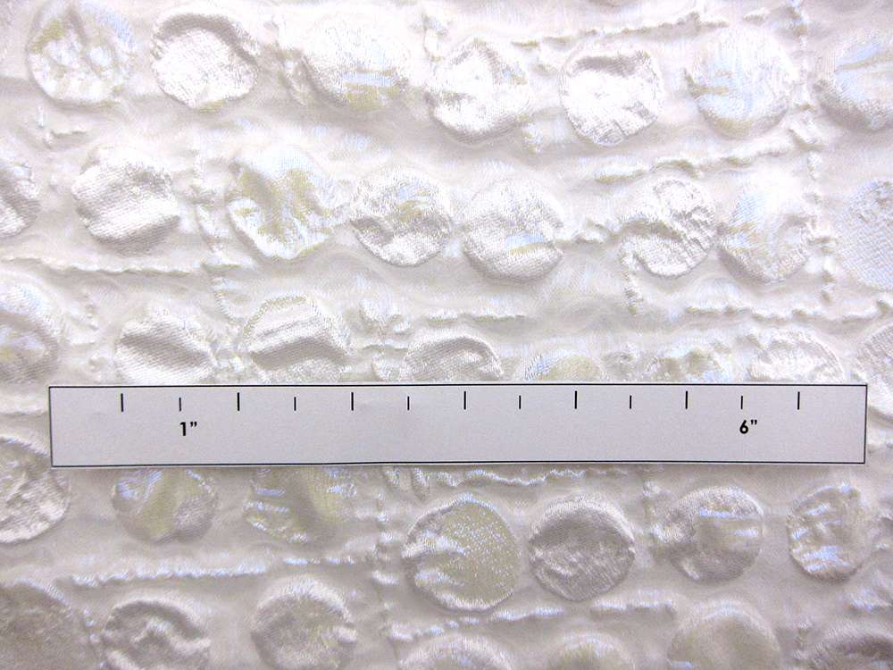 Opalescent Cloqué2