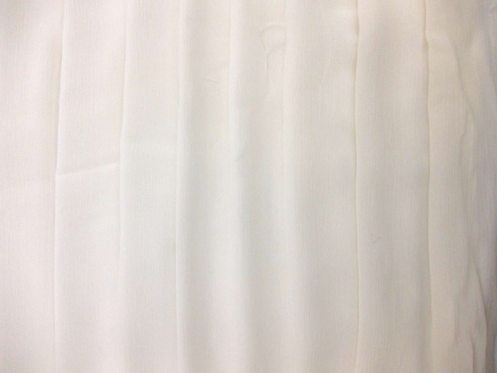 Crinkle Ombré Silk Chiffon0