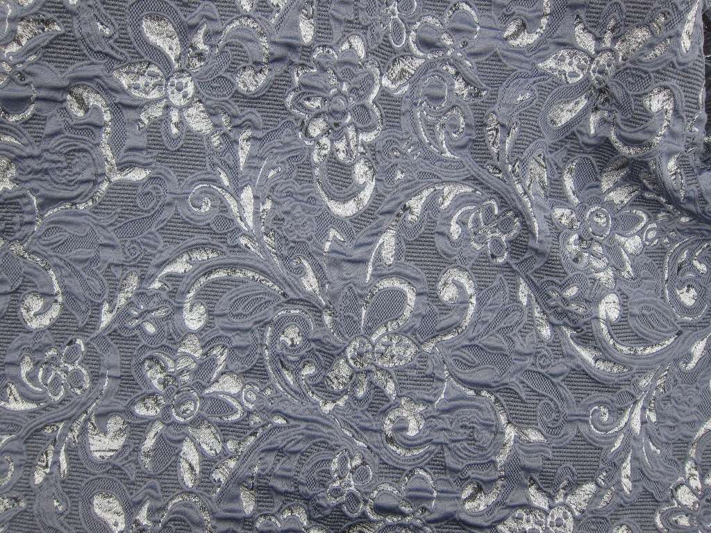Metallic Cloque0