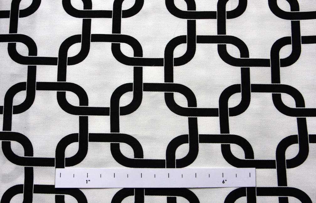 Cotton Canvas Geometric Knot Print1