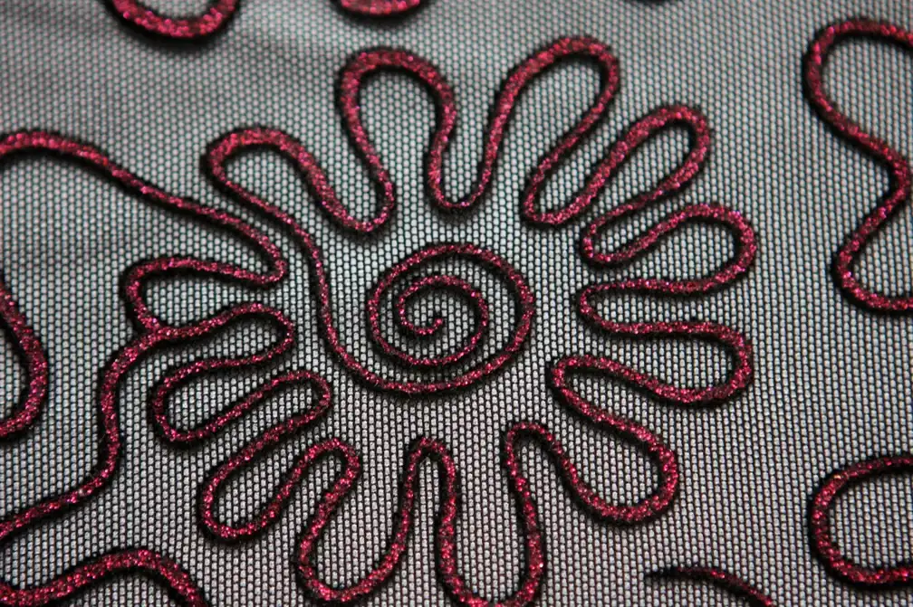 Flocked Stretch Illusion2