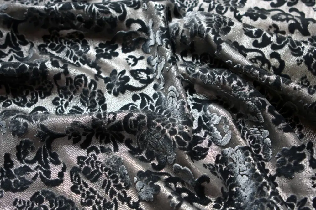 Silk Rayon Lurex BurnOut Velvet3