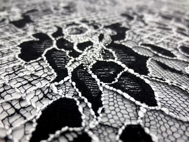 Chantilly Lace2